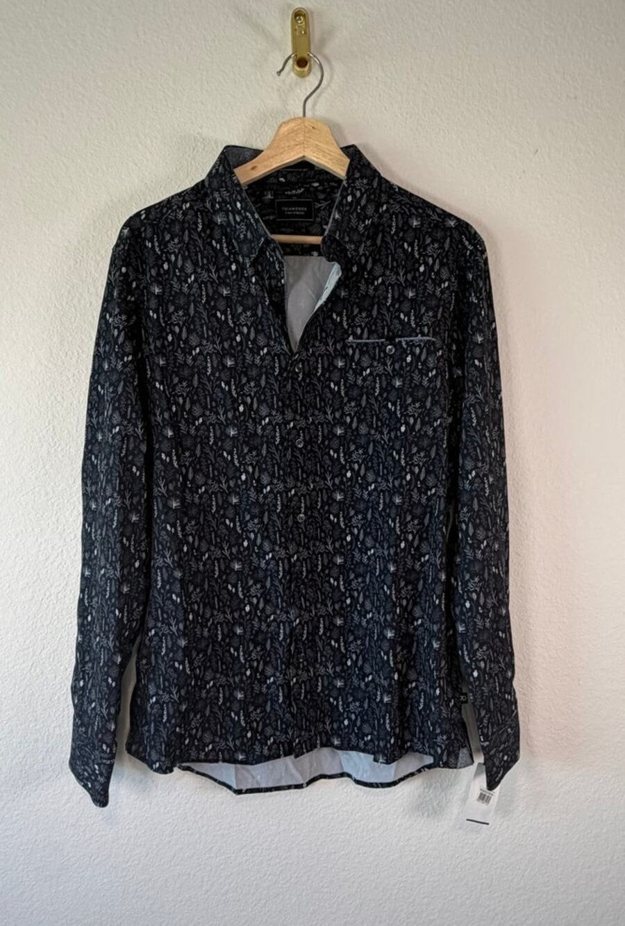 7 Diamonds Golden Age Performance Shirt NWT Mens Medium M Black Floral